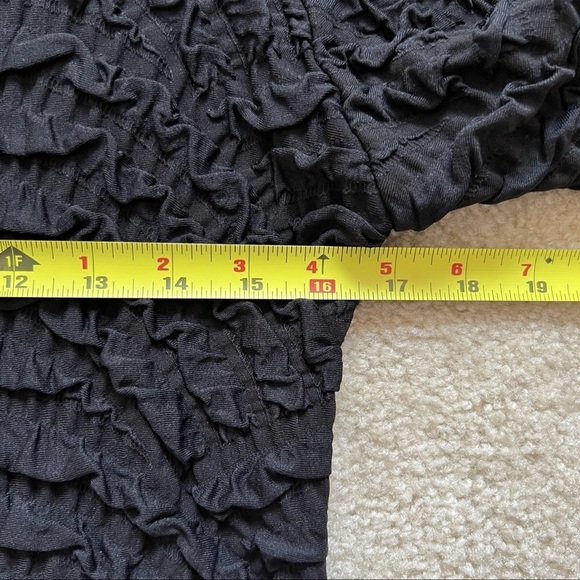 Haystack Waffle Textured Top Black 3/4 Sleeves V-neck Women's Size M - Picture 15 of 16